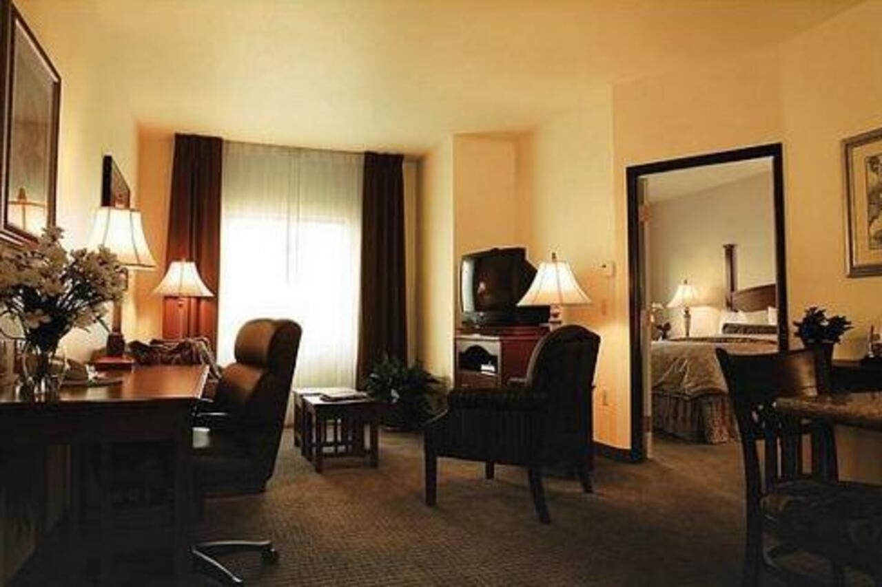 Homewood Suites By Hilton Montgomery Eastchase Szoba fotó